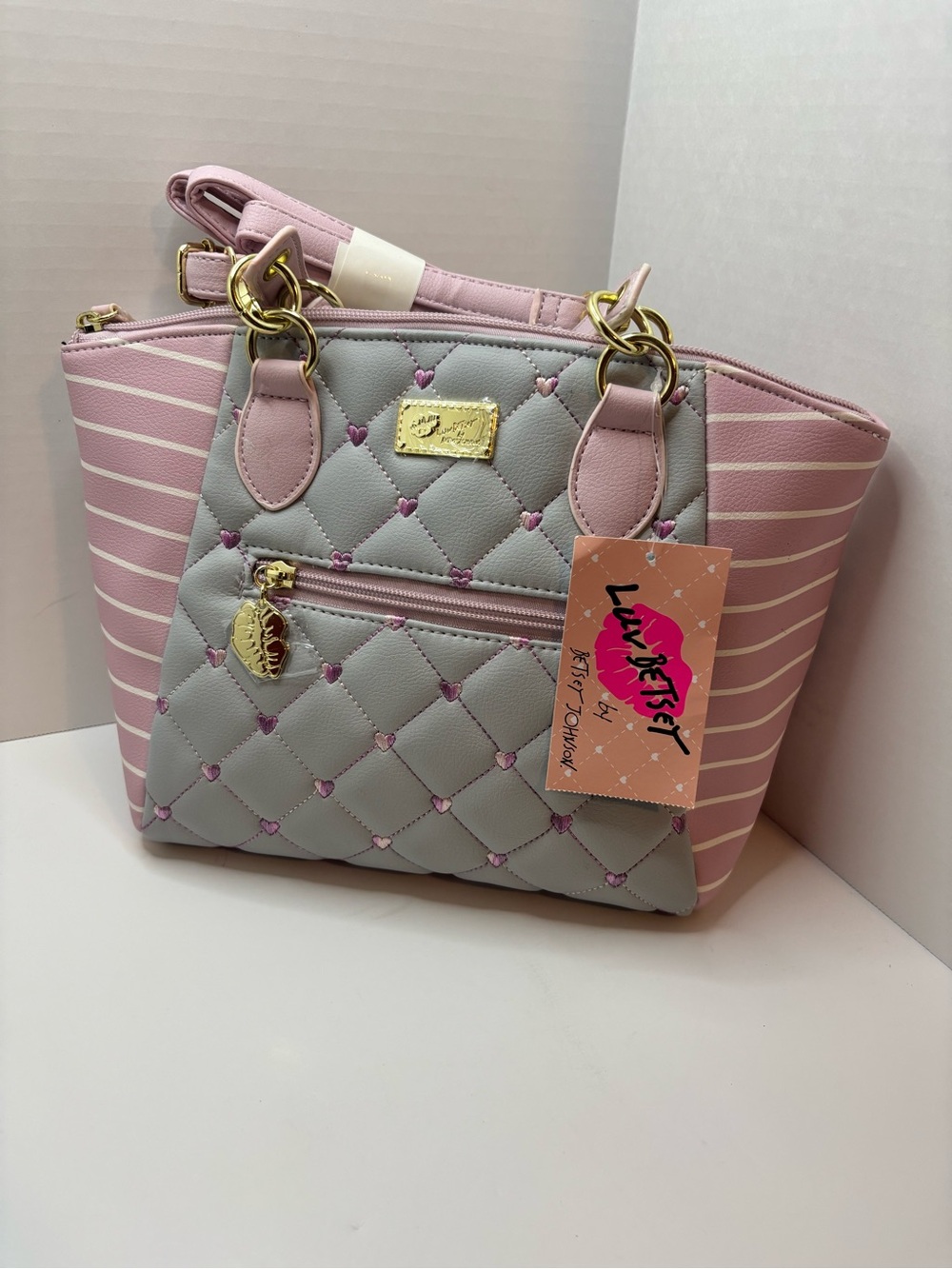 Luv Betsey Johnson Grey/blush Quilted hearts satchel Handbag LBKINLEY